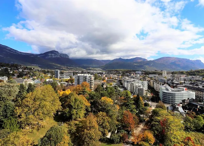 Appartement Secteur Gare Avec Balcon Et Vue Panoramique