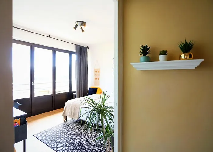 Appartement Secteur Gare Avec Balcon Et Vue Panoramique