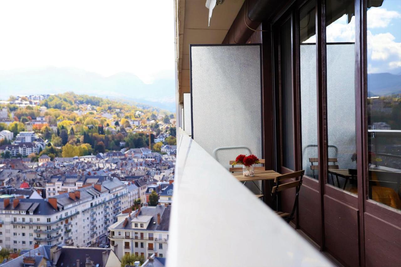 Secteur Gare Avec Balcon Et Vue Panoramique Apartment